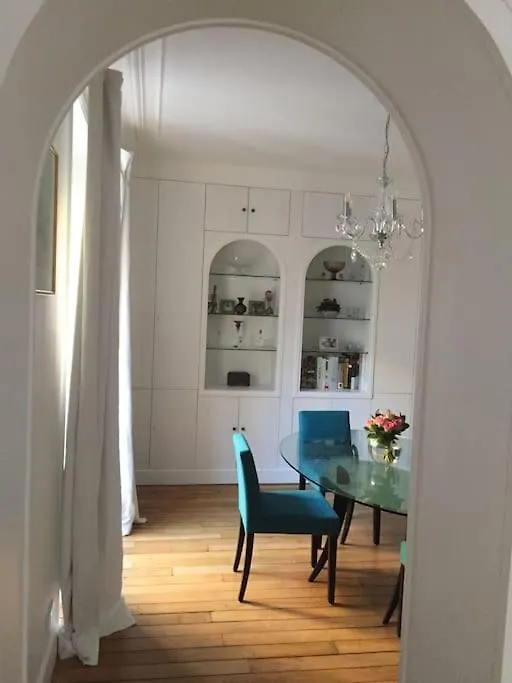 Elegant 4-room Near Arc De Triomphe And Palais Des Congres *