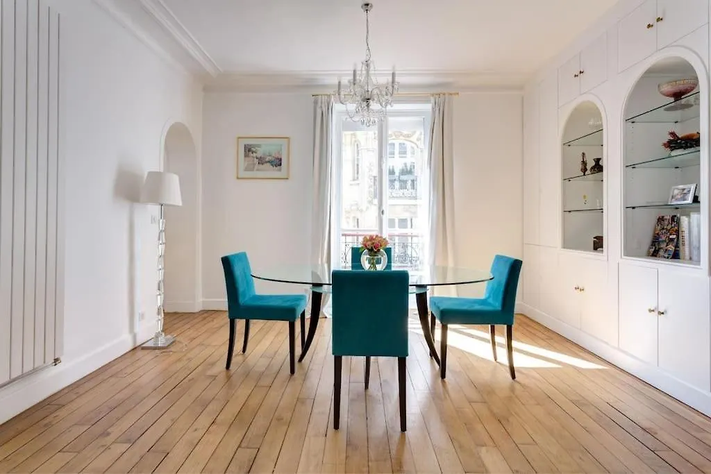 Elegant 4-room Near Arc De Triomphe And Palais Des Congres